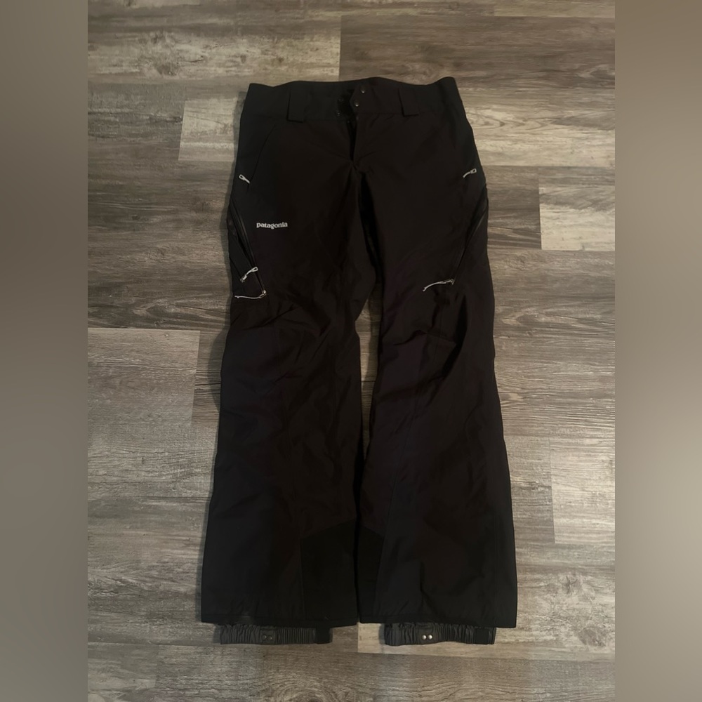 Women’s Patagonia Black Snow Pants Size M